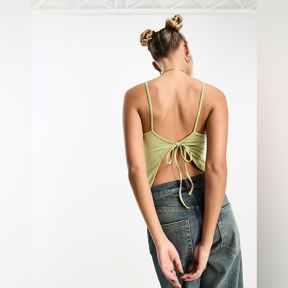 Weekday Dua Open Back Cami - Picture 2 of 3